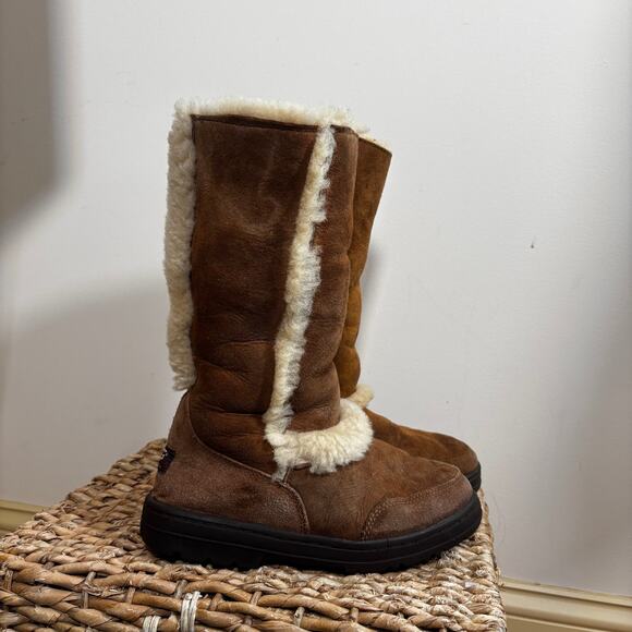 Ugg Australia Sundance Winter Boots Womens Size 7 - Picture 1 of 7